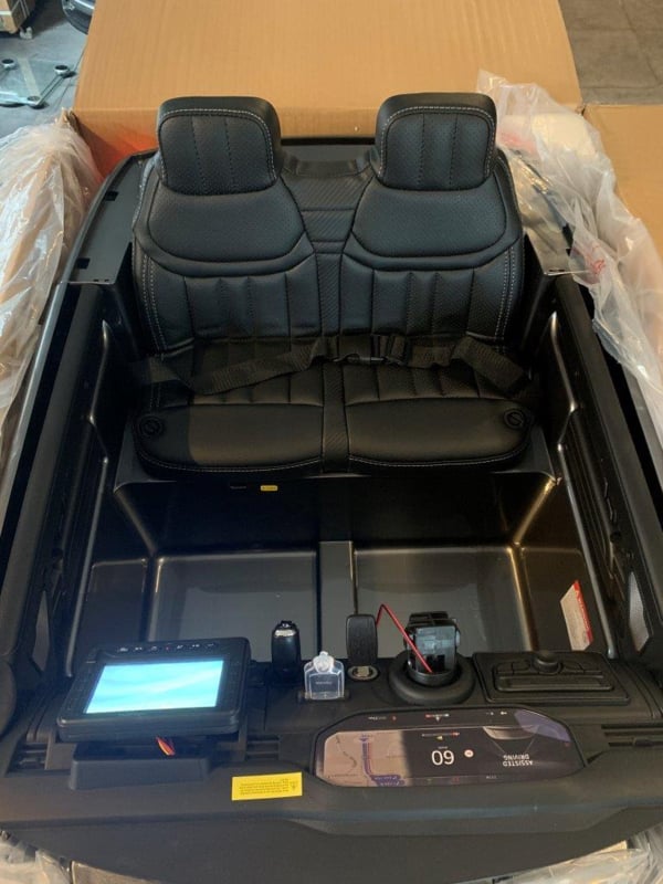 Land Rover Range Rover Sport Kinderauto 24Volt/2Sitzer/MP4/Fernsteuerung 4x4